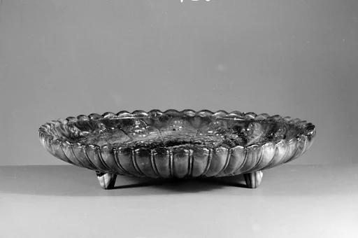 Plate