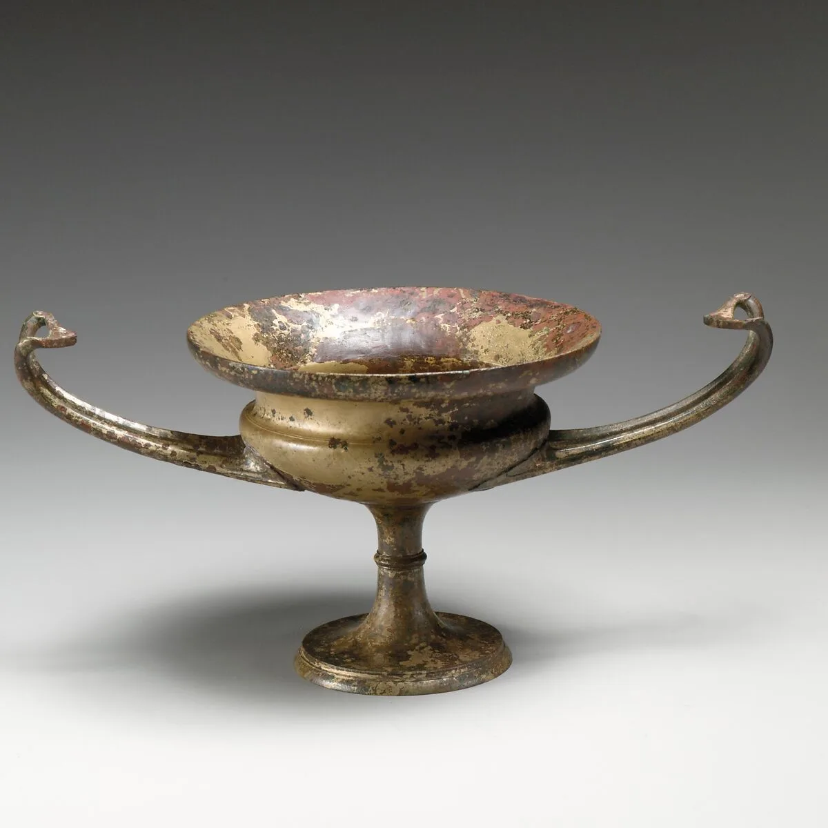 Bronze kylix (drinking cup) — Unknown