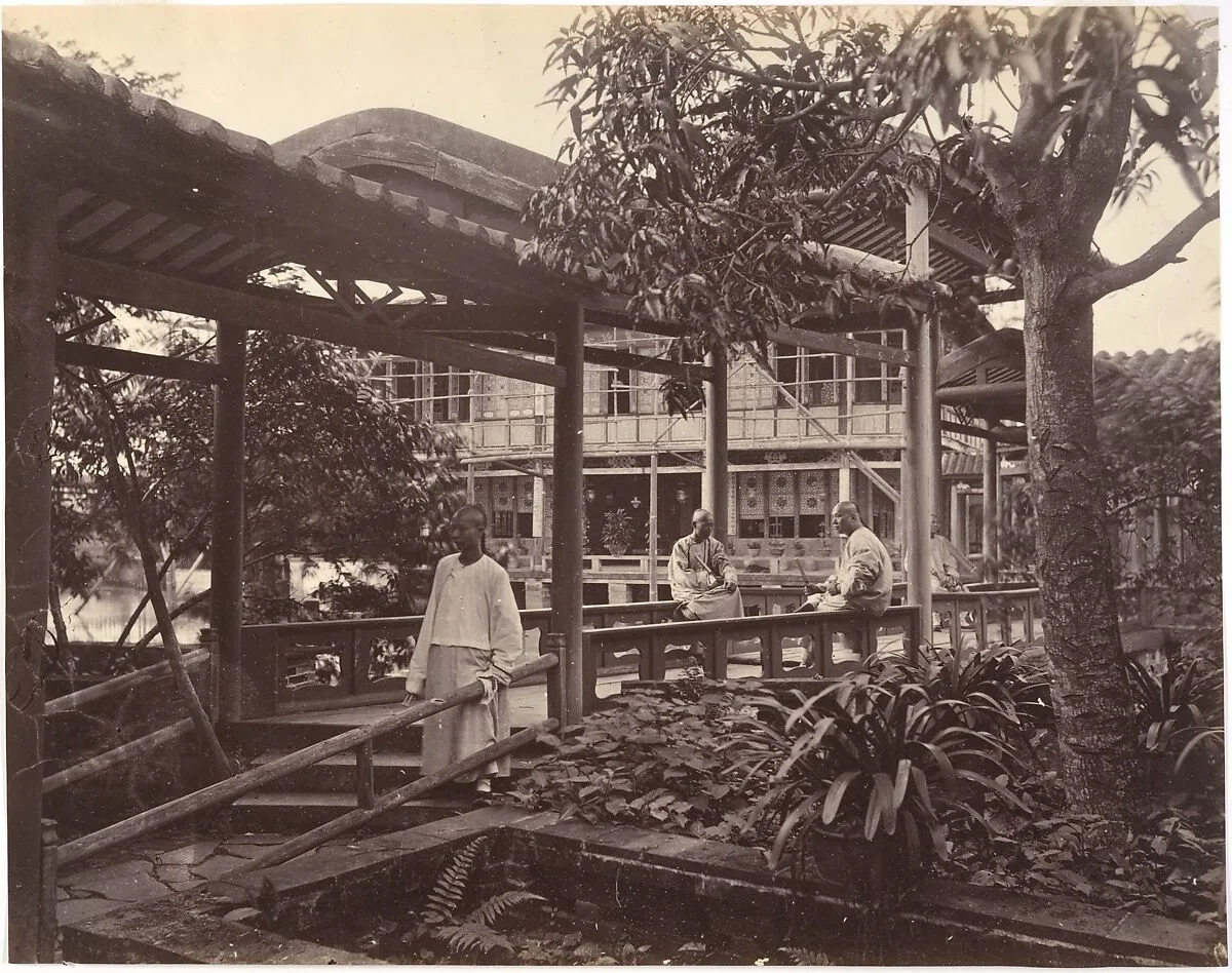 Way to the Theater Pon-Jing-Quais Garden, Canton — John Thomson