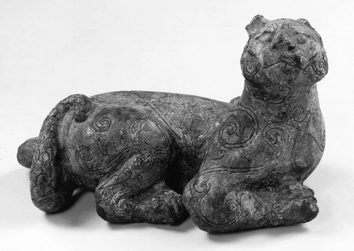 東周 青銅臥虎|Reclining tiger — Unknown