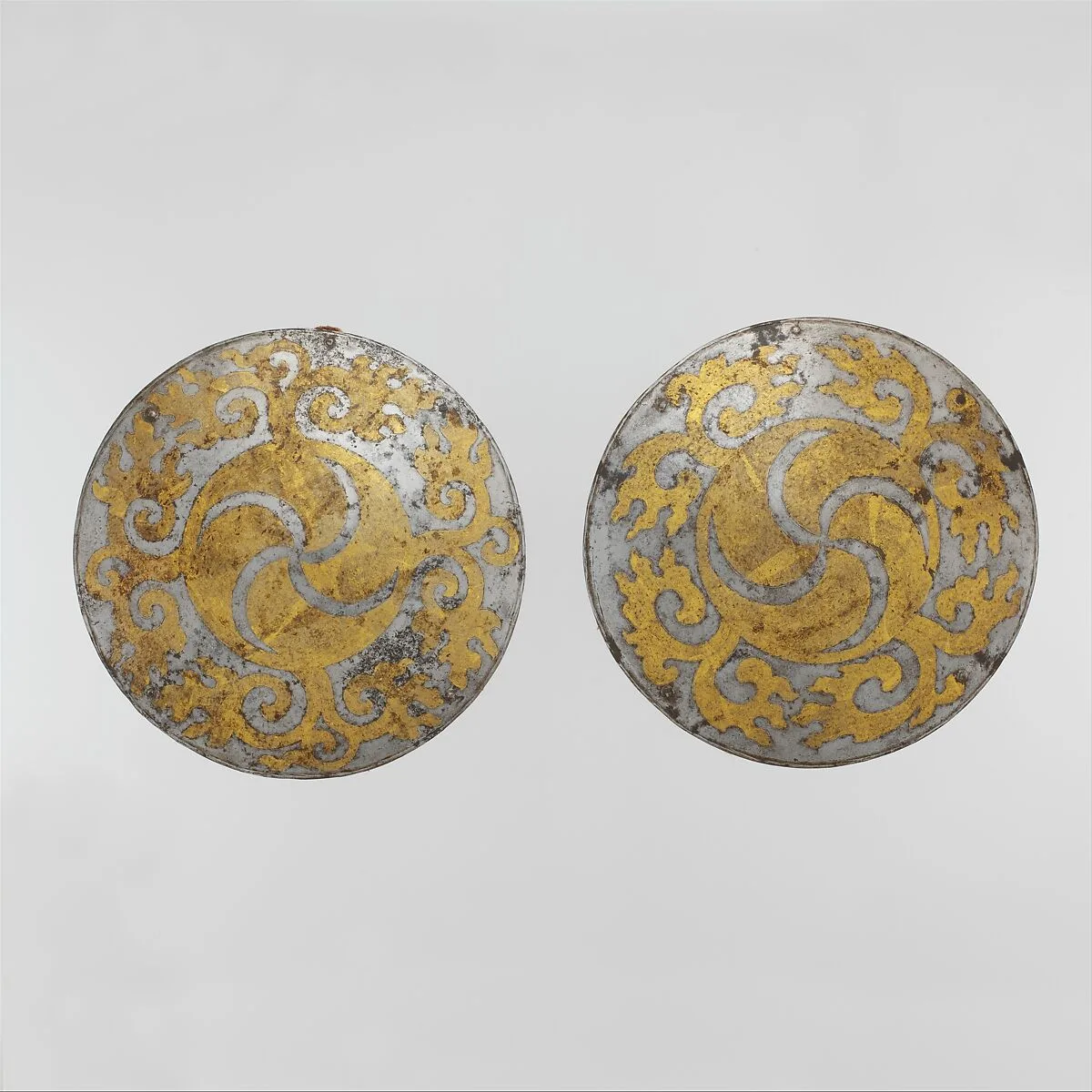 Breastplate and Backplate from a Set of "Four Mirrors" — Unknown