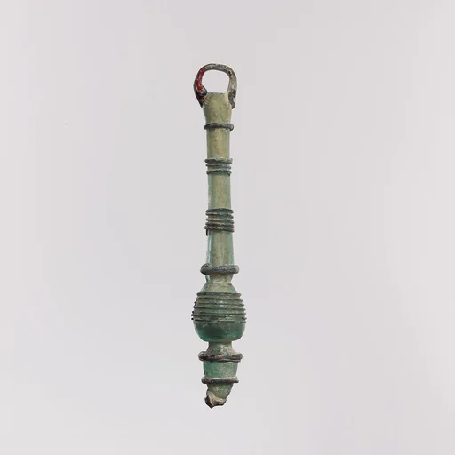 Glass bottle