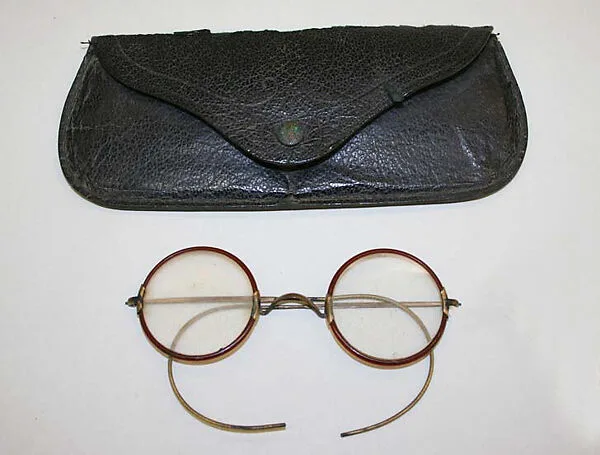 Spectacles — Unknown