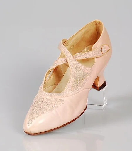 Evening shoes