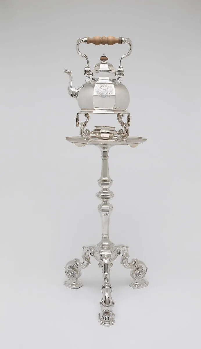 Teakettle, lamp, and table — Simon Pantin I