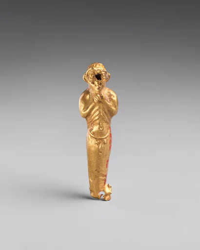 Gold amulet