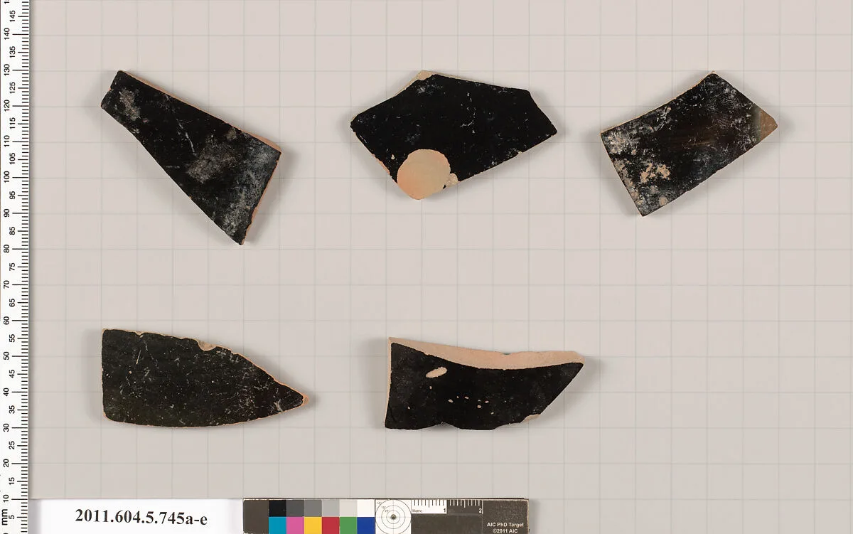 Terracotta fragments of kylikes (drinking cups) — Unknown