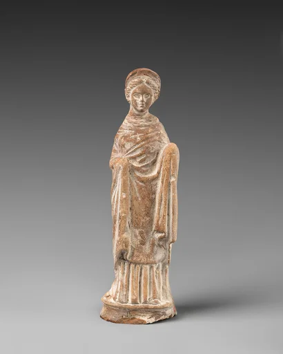 Terracotta statuette of a woman