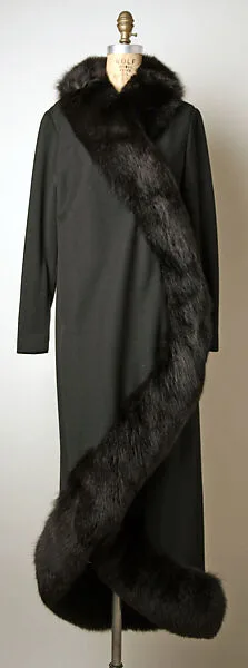 Evening dress — Pauline Trigère
