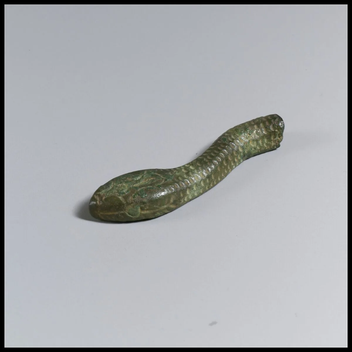 Statuette of a snake — Unknown
