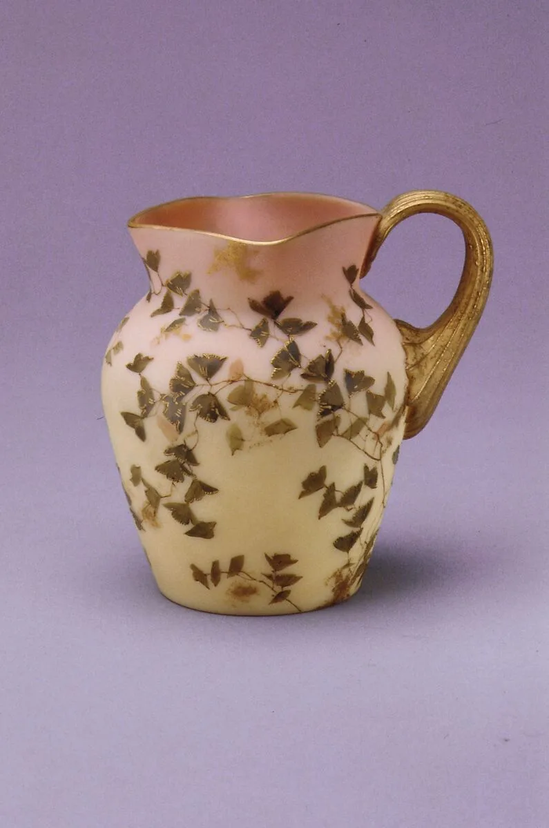 Vase — Mount Washington Glass Company