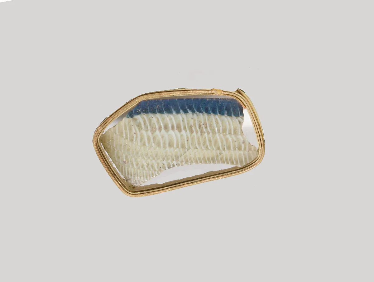 Glass network mosaic bowl fragment — Unknown