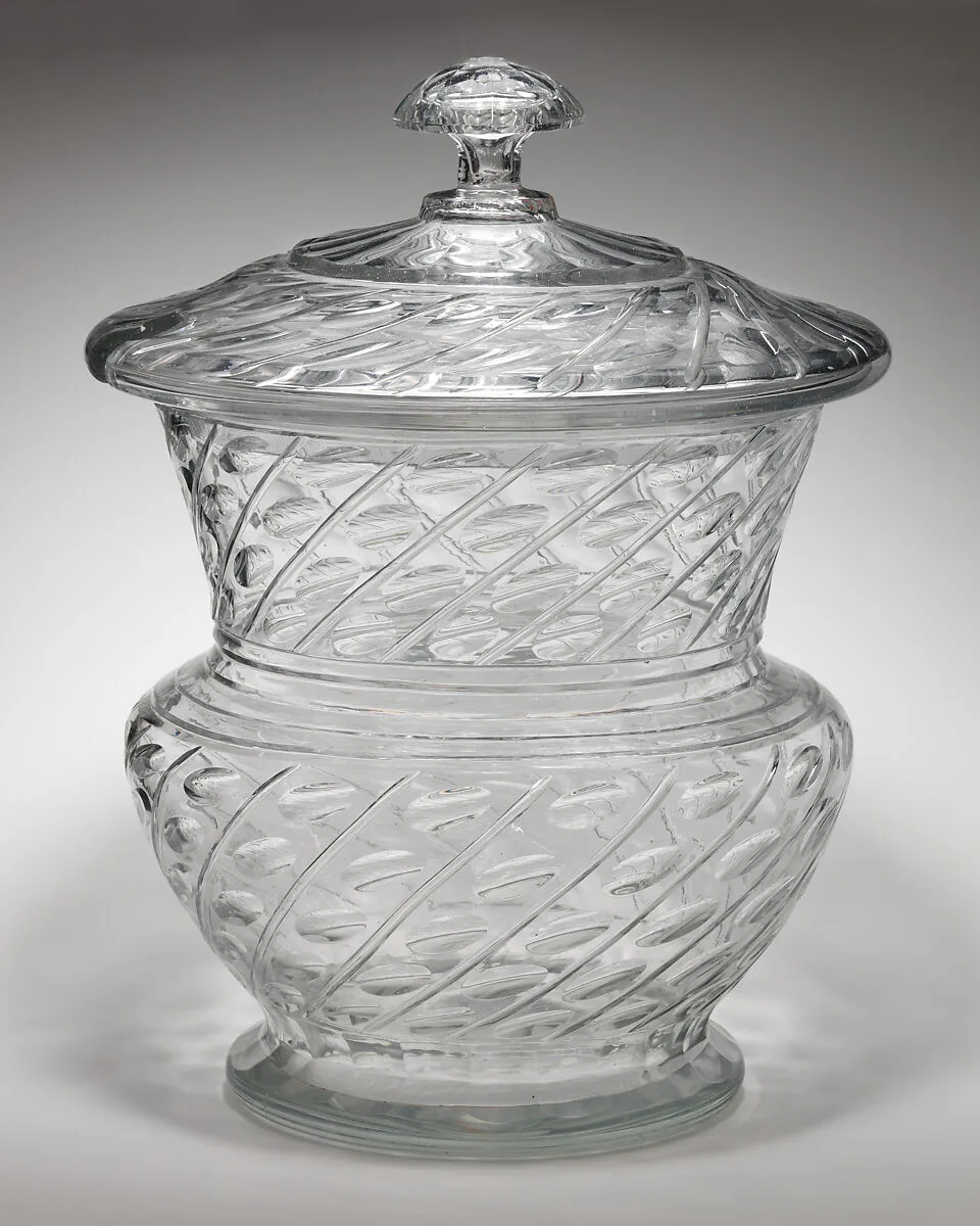 Punch bowl with cover — Unknown