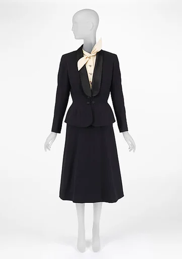 Suit