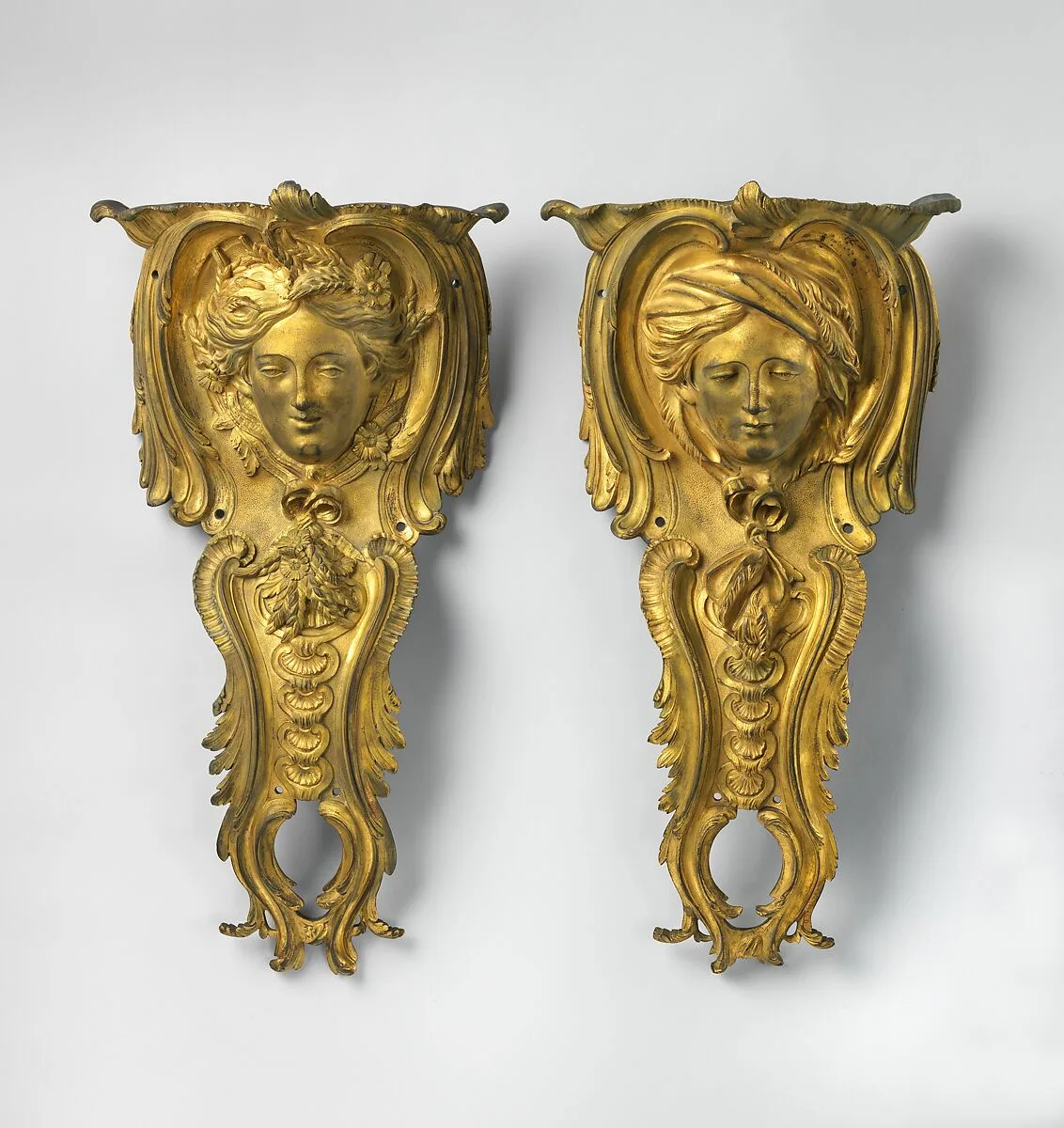 Set of four mounts — Unknown