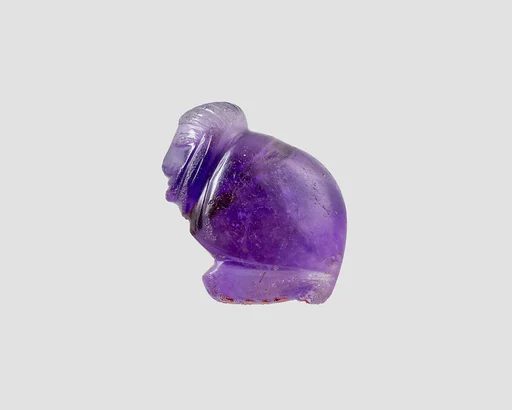 Female sphinx amulet