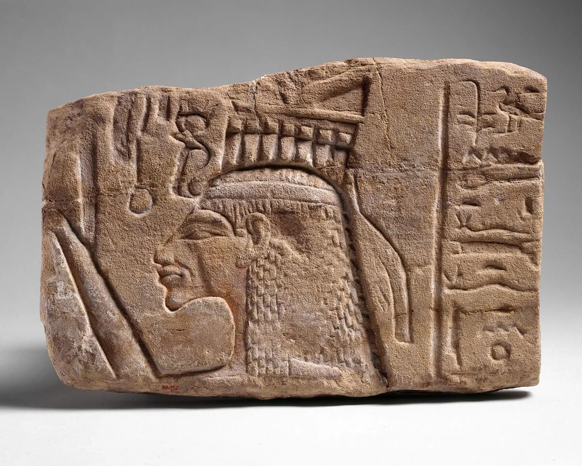 Relief of Queen Nefertiti — Unknown