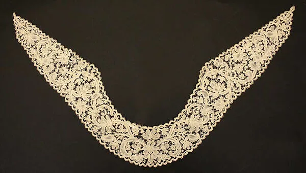 Collar — Unknown
