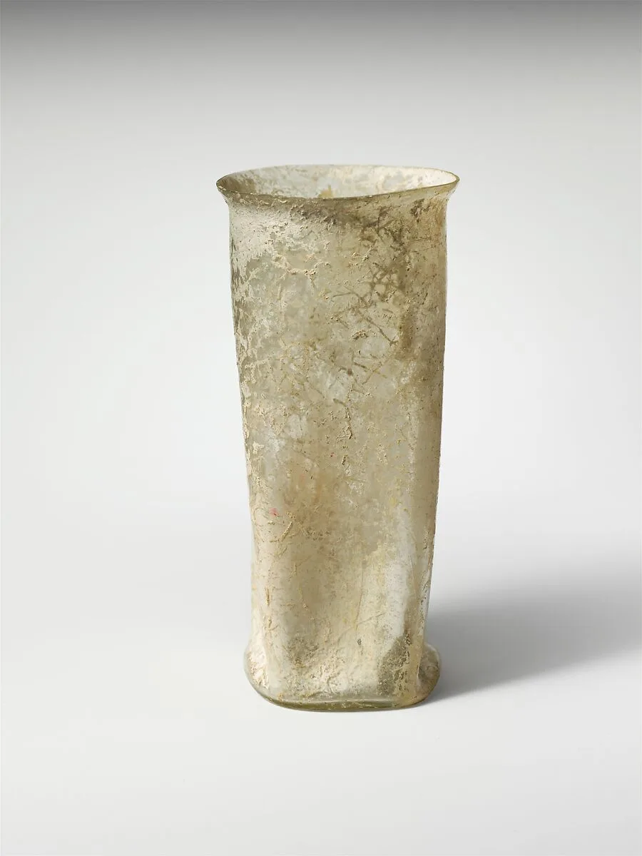 Glass beaker — Unknown