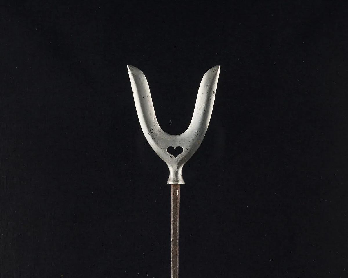 Arrowhead (<i>Yanone</i>) — Unknown