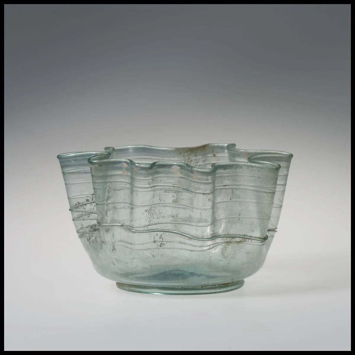 Glass handkerchief bowl — Unknown