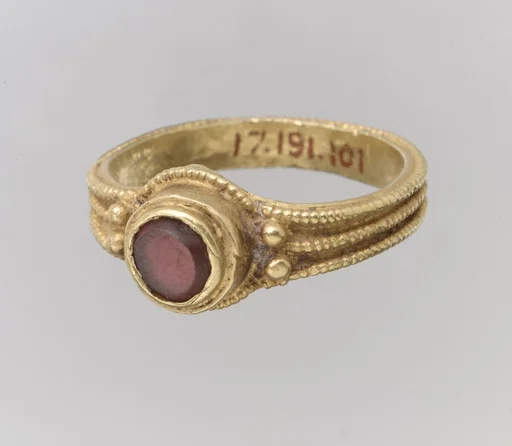 Finger Ring