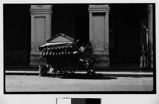 [Fruit Vendor's Cart, Havana]