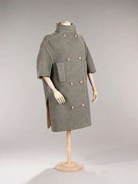 Coat — Hubert de Givenchy|House of Givenchy