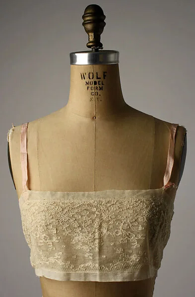 Brassiere — Bien Jolie