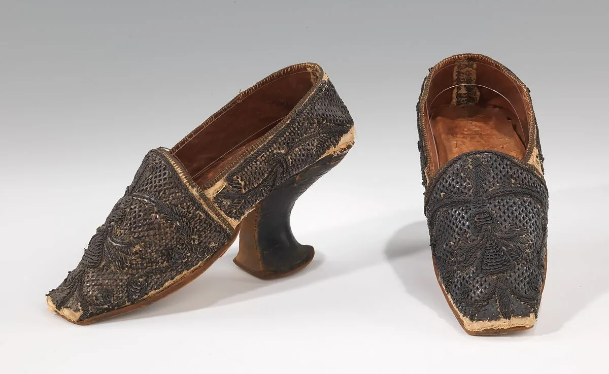 Slippers — Unknown
