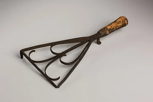 Trivet