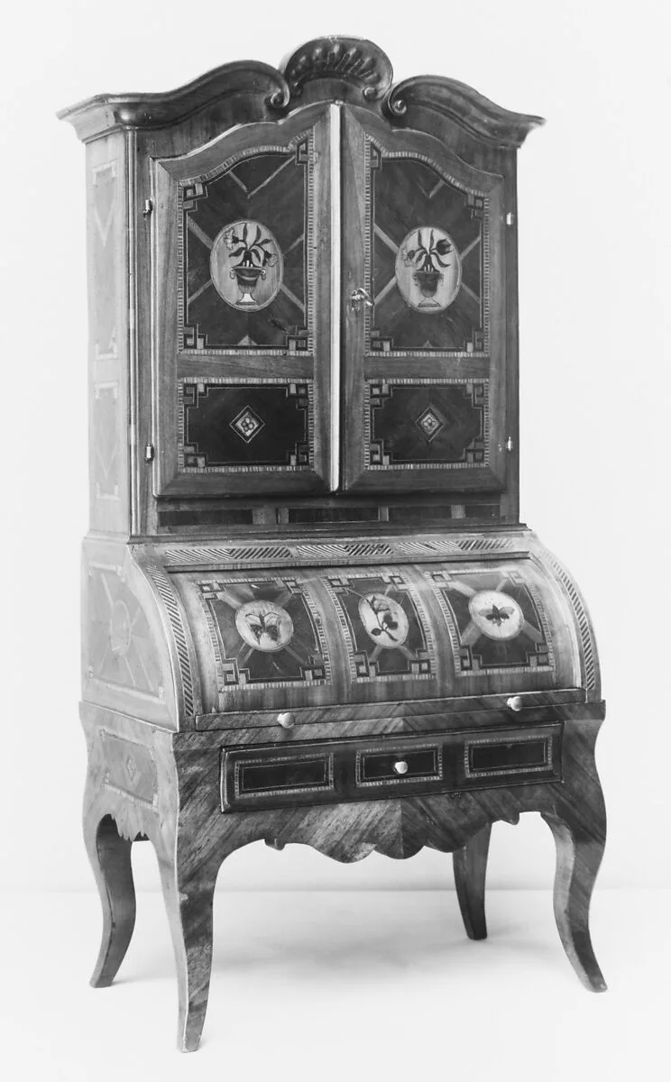 Model cylinder-fall desk with cabinet top — Unknown