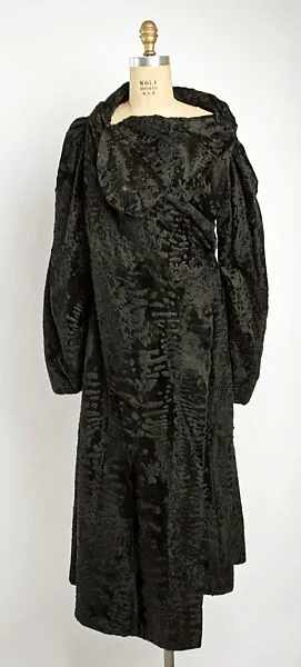Coat — Madeleine Vionnet