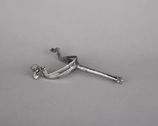 Rowel Spur (Left)