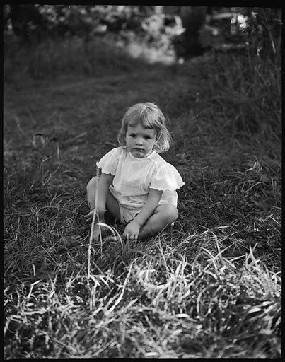 [Unidentified Girl]