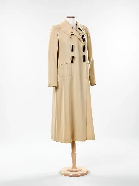 Coat — Elsa Schiaparelli