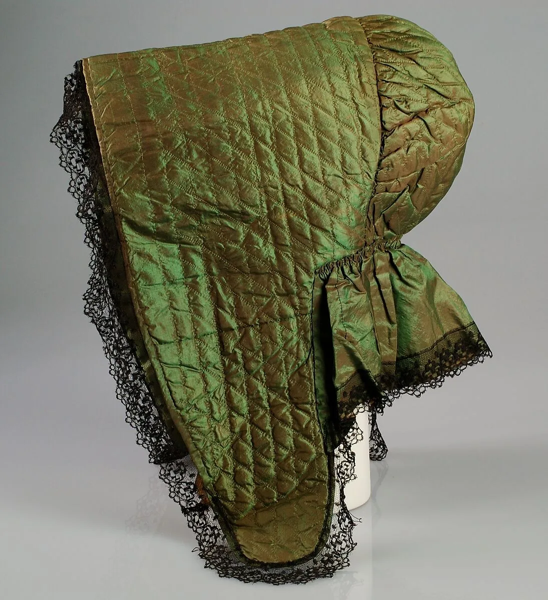 Bonnet — Unknown