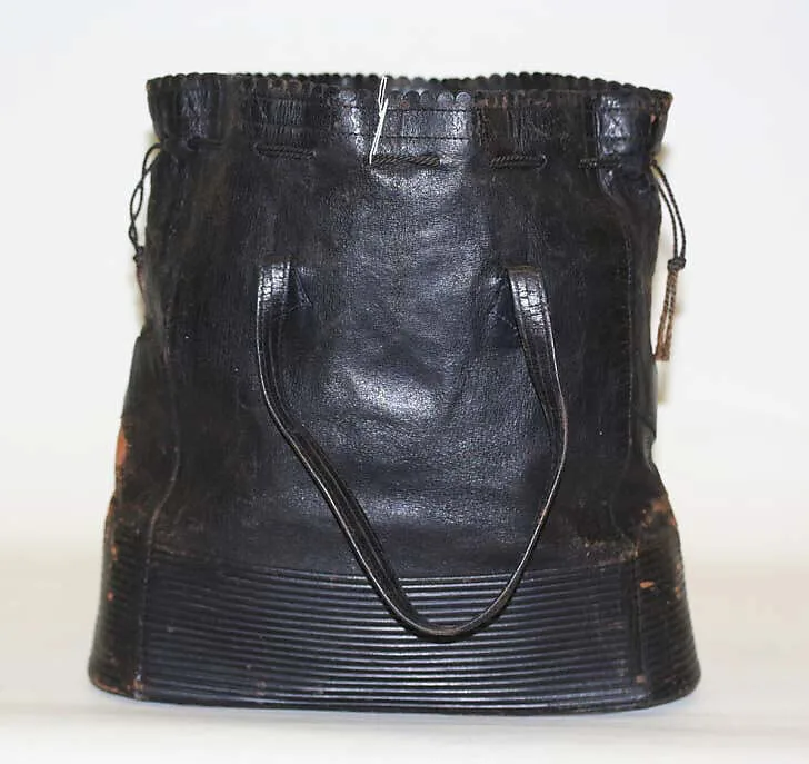 Drawstring bag — Unknown
