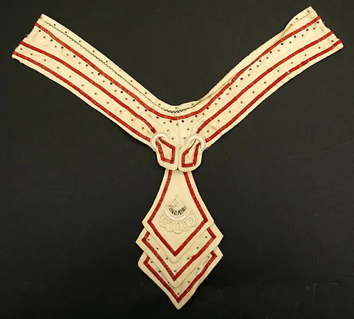 Collar
