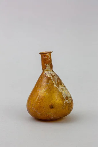 Glass perfume bottle