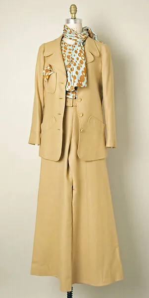 Ensemble — Emanuel Ungaro
