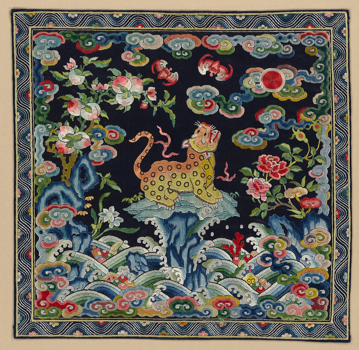 清晚期 三品武官豹子補|Rank badge with leopard — Unknown