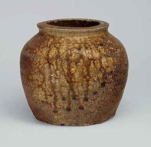 越前櫛描波状文甕|Widemouthed Oil Jar (Kame) with Wave Pattern