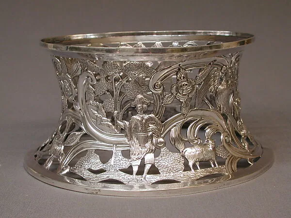 Dish ring — Edmond Johnson