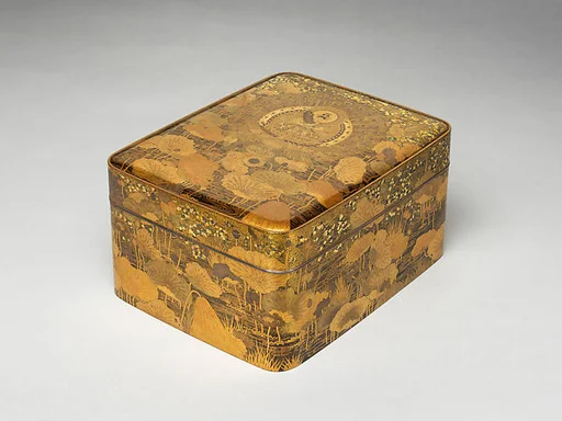 孔雀明王蒔絵経箱|Sutra Box with The Peacock Wisdom King