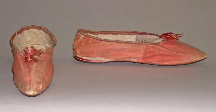 Slippers — Unknown