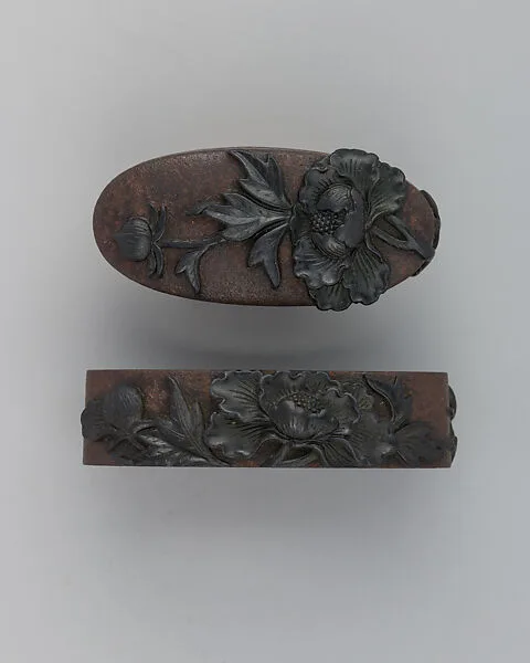Sword-Hilt Collar and Pommel (Fuchigashira) — Unknown