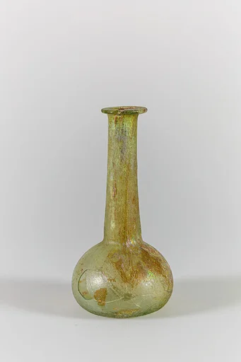 Glass perfume bottle