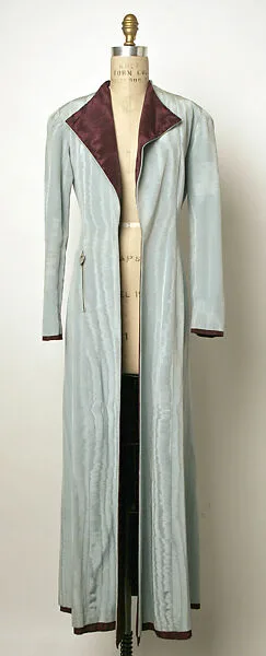 Evening coat — Elsa Schiaparelli