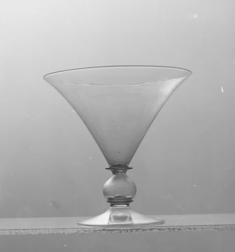 Wineglass
